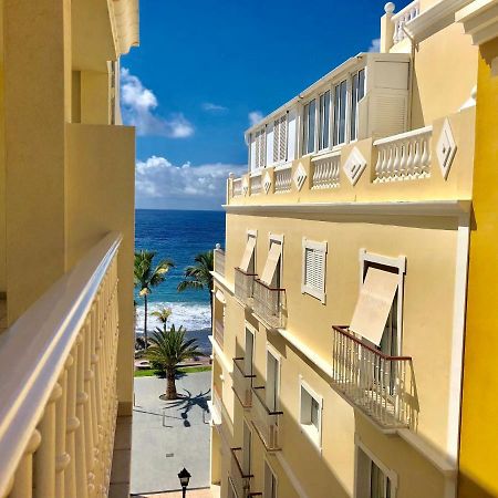 Apartamentos El Faro Puerto De Naos エクステリア 写真