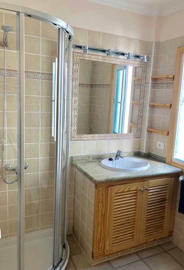 Apartamentos El Faro Puerto De Naos エクステリア 写真