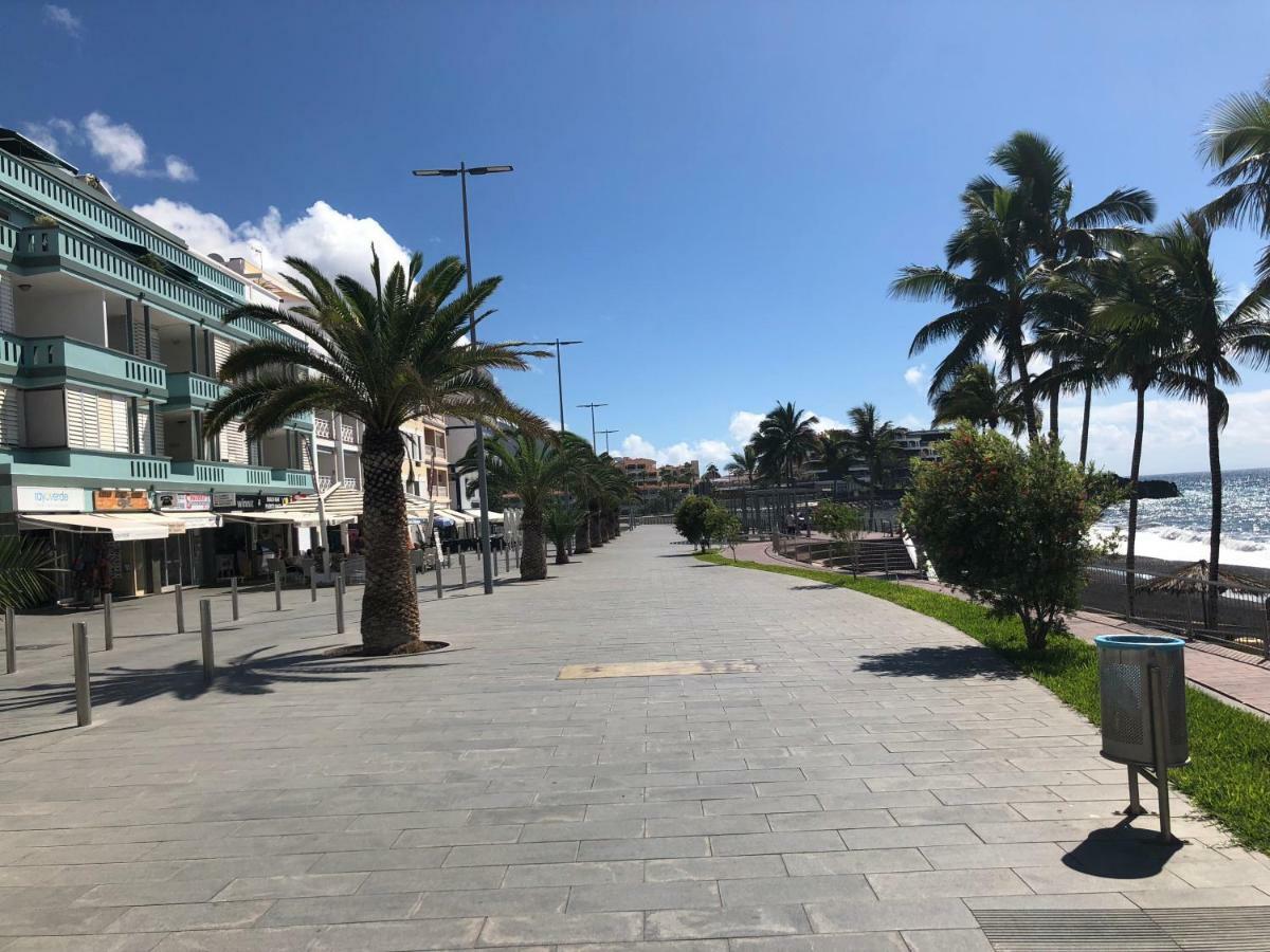 Apartamentos El Faro Puerto De Naos エクステリア 写真